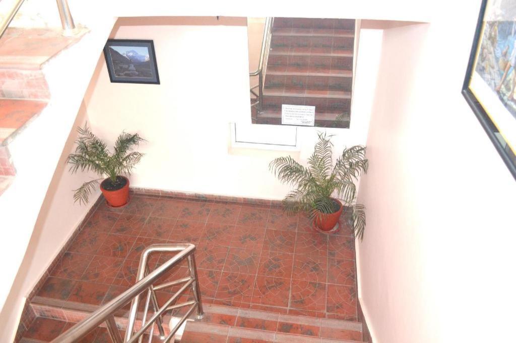 Hotel Access Nepal Katmandú Exterior foto