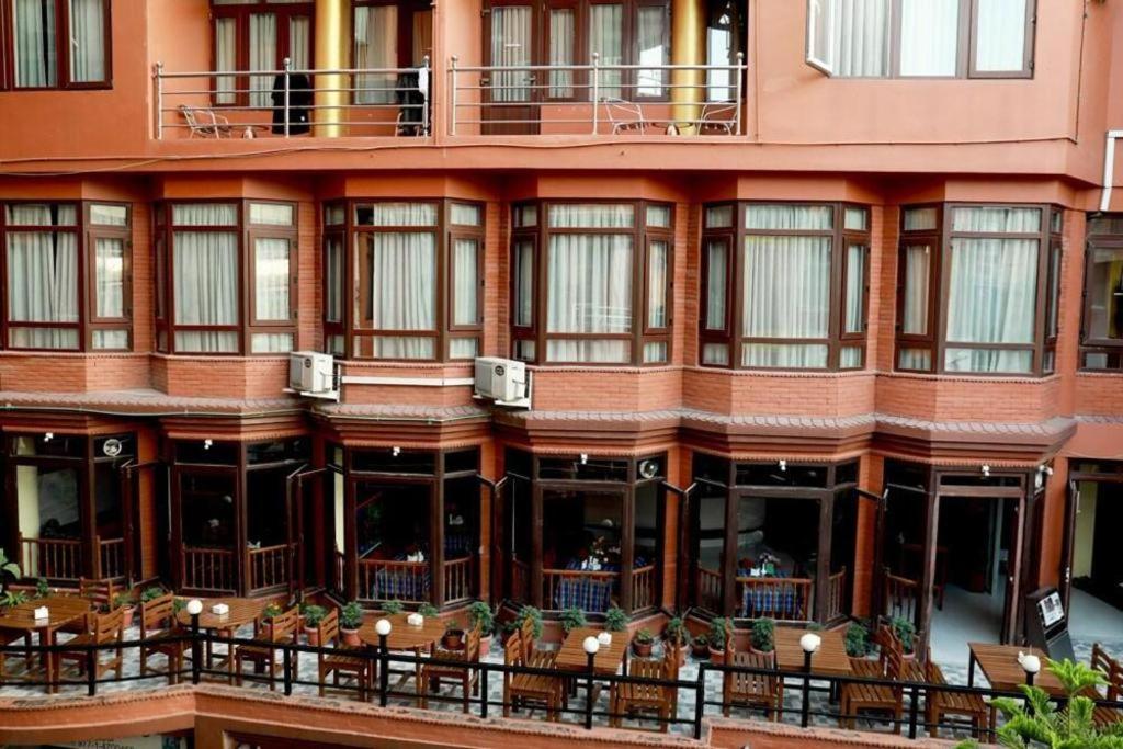 Hotel Access Nepal Katmandú Exterior foto