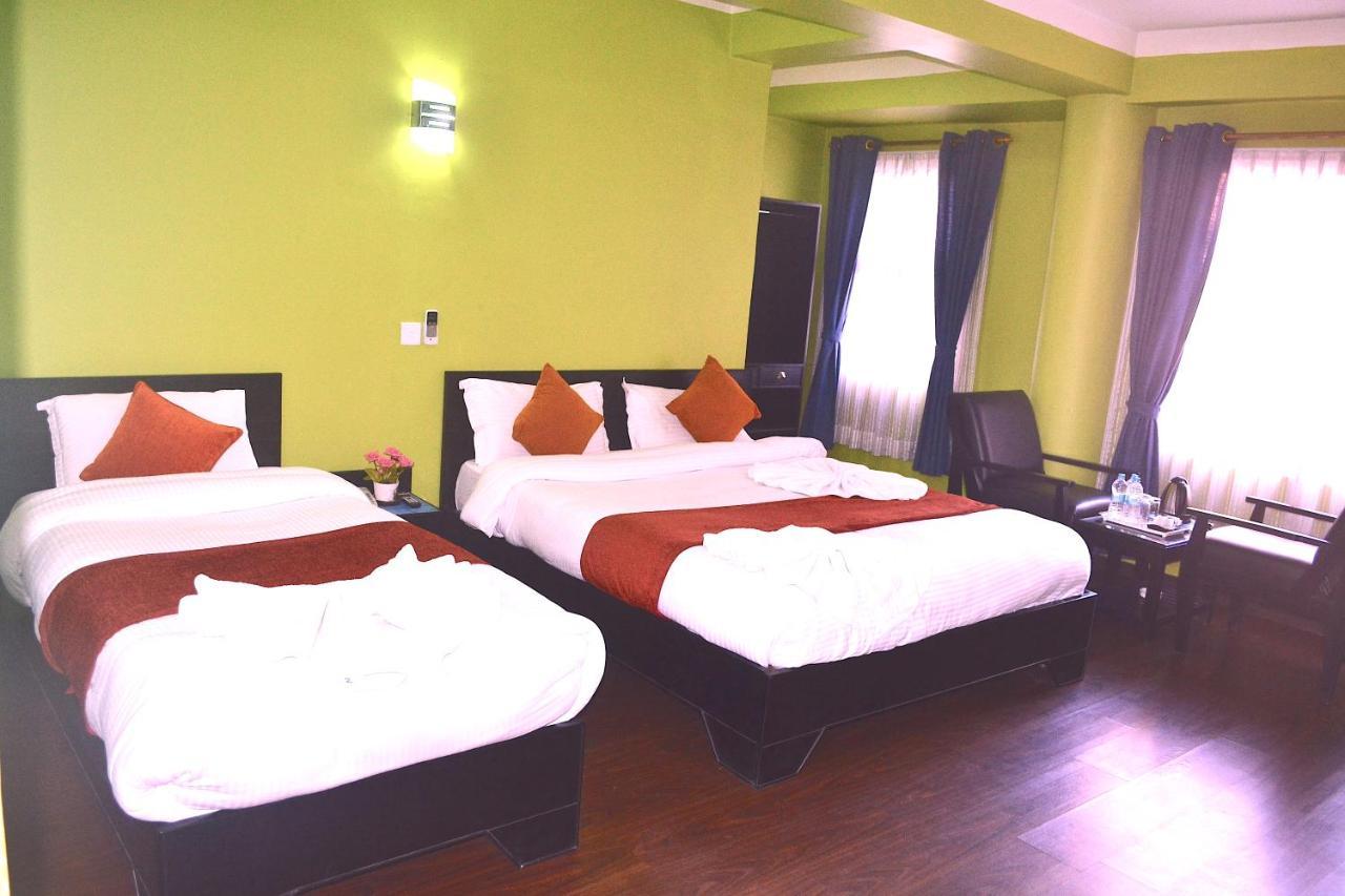 Hotel Access Nepal Katmandú Exterior foto