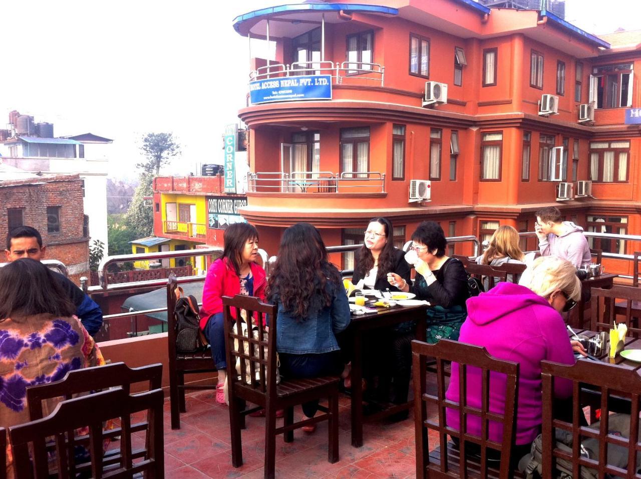 Hotel Access Nepal Katmandú Exterior foto