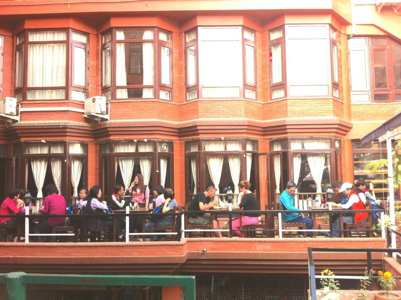 Hotel Access Nepal Katmandú Exterior foto